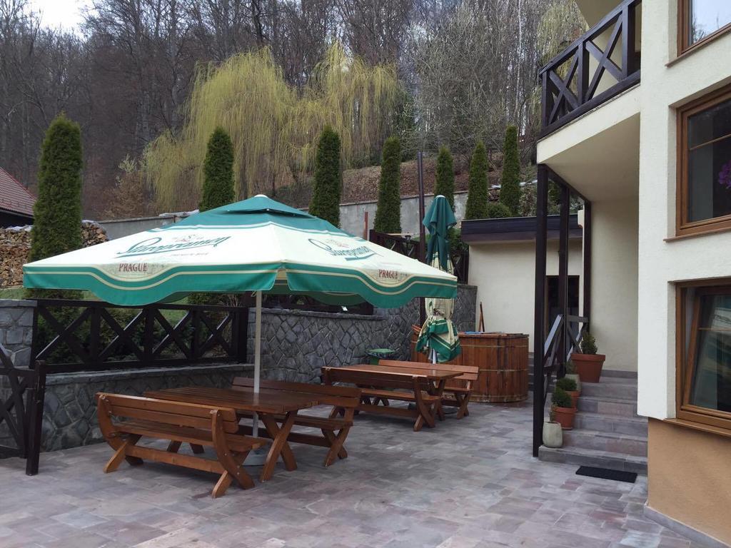 Pensiunea Goergo Panzio Sfântu-Gheorghe Buitenkant foto